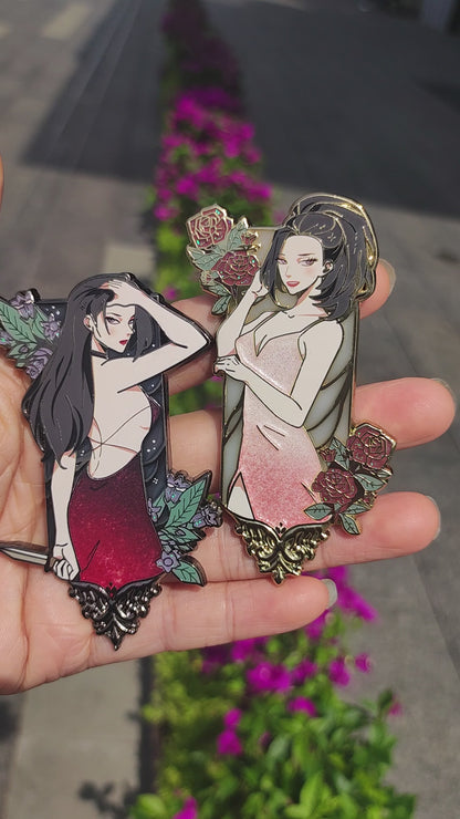 [Hero and Villain: Femme Fatale] both pins